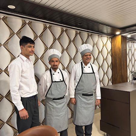 Ab'S Abode-A Boutique Hotel Mussoorie Exteriör bild