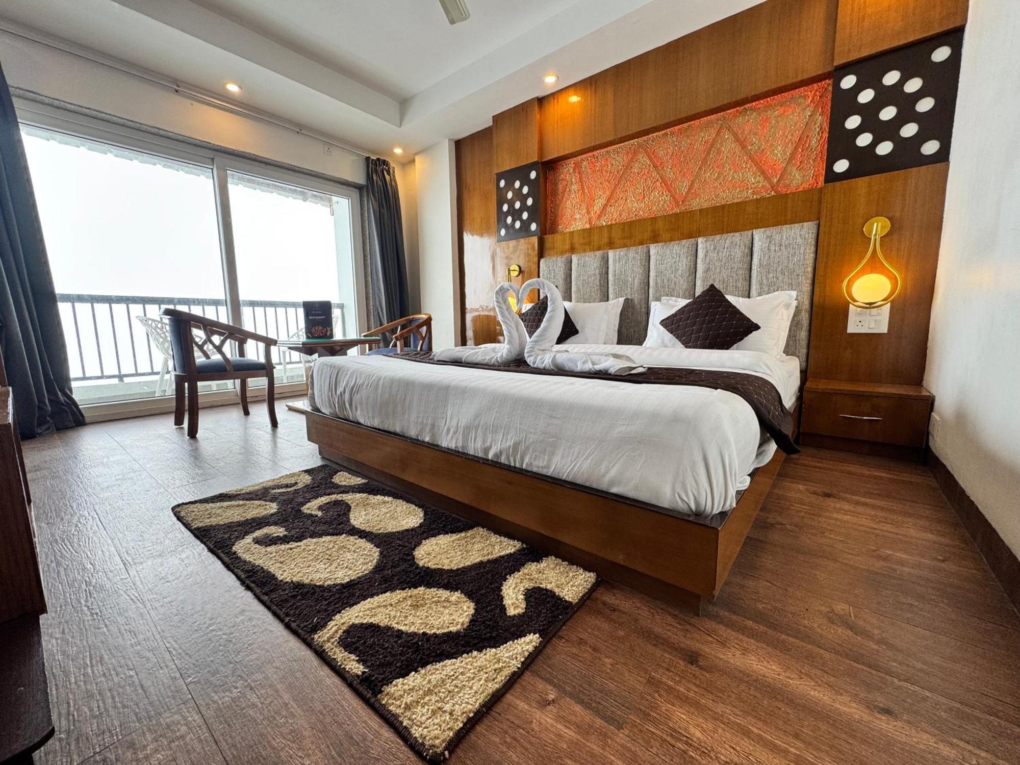 Ab'S Abode-A Boutique Hotel Mussoorie Exteriör bild