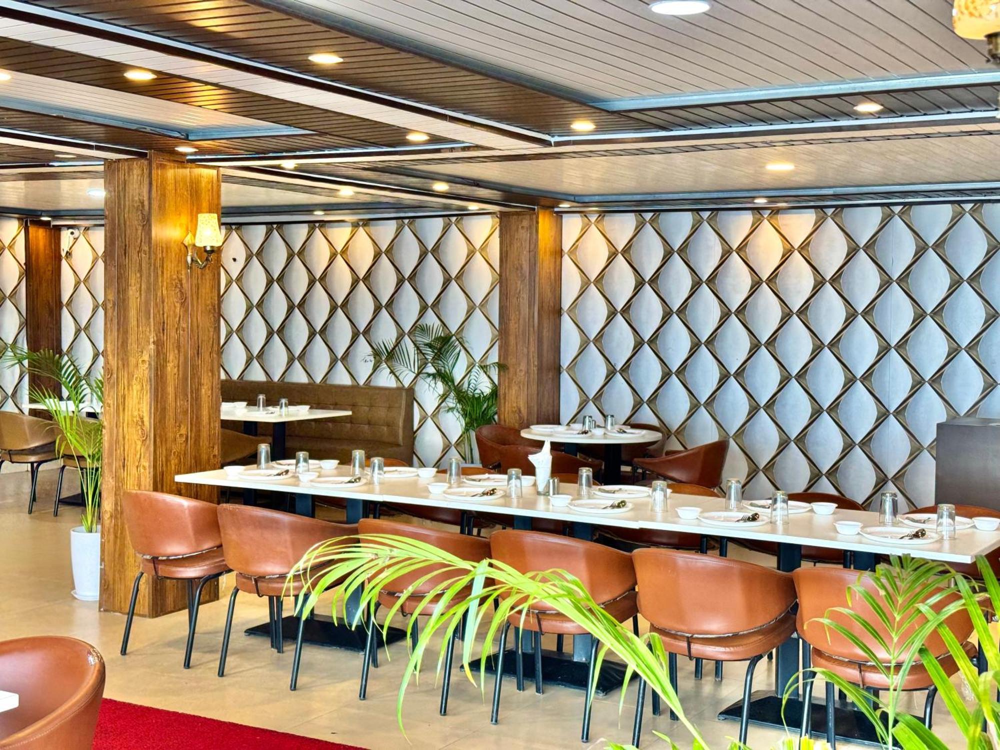 Ab'S Abode-A Boutique Hotel Mussoorie Exteriör bild