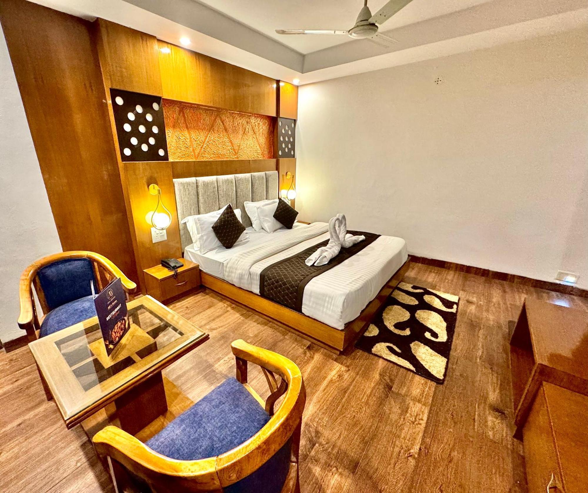 Ab'S Abode-A Boutique Hotel Mussoorie Exteriör bild